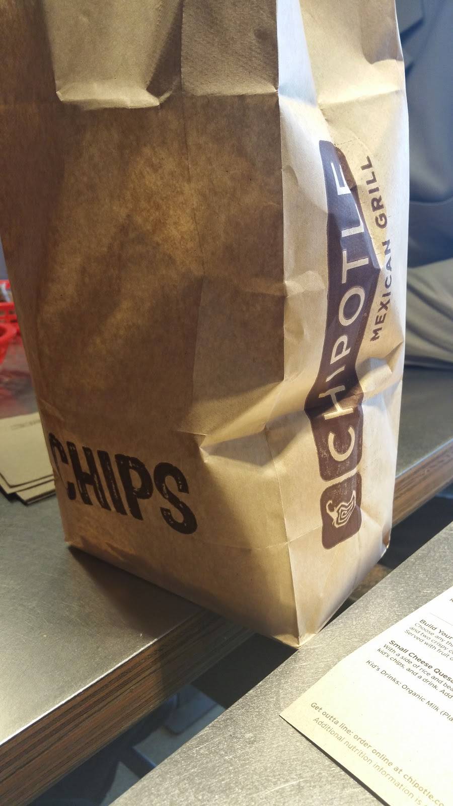 Chipotle Mexican Grill | restaurant | 2304 N Richmond Rd, McHenry, IL 60051, USA | 8153852801 OR +1 815-385-2801