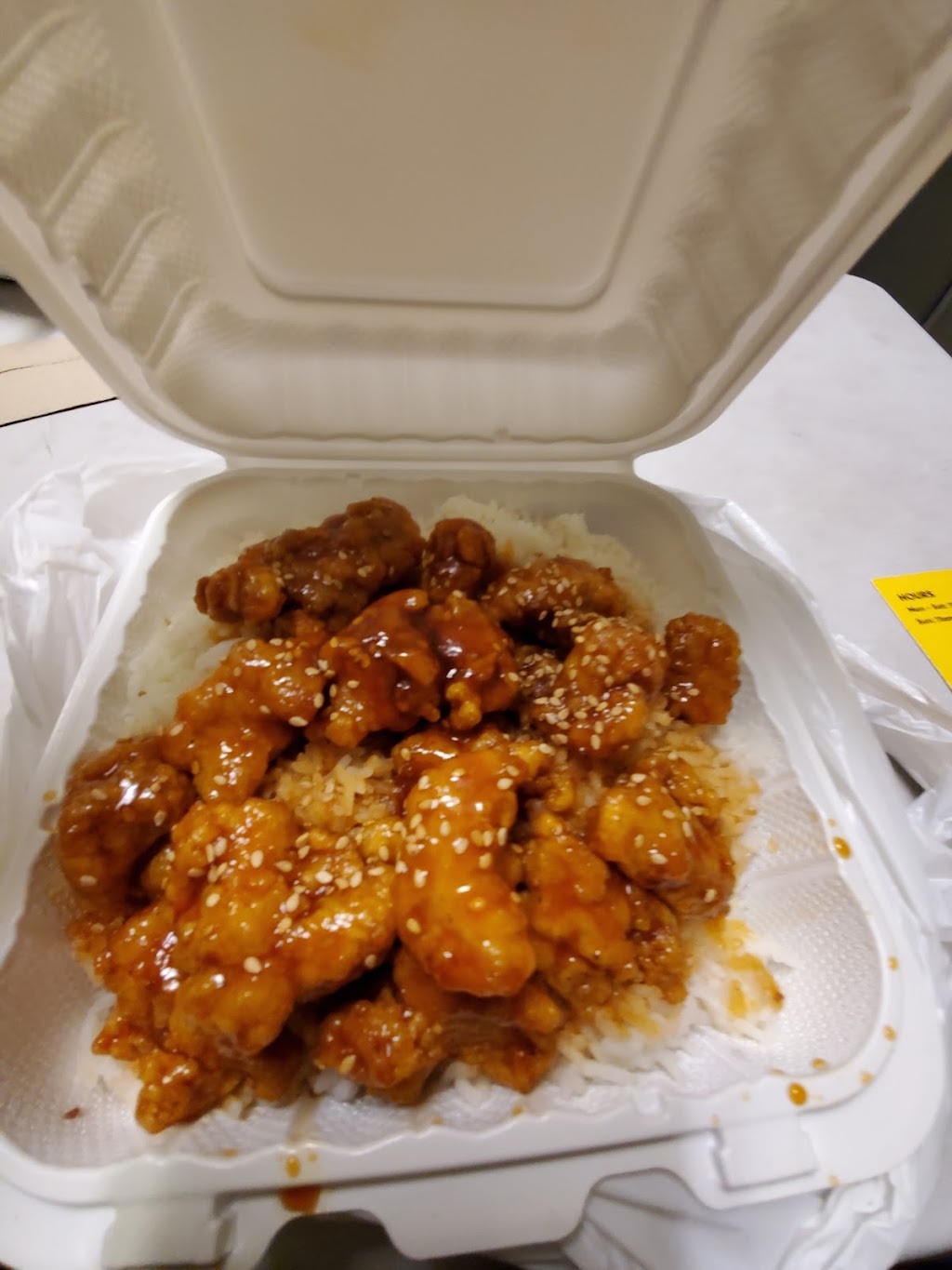 Pitkins Fish & Chicken | restaurant | 288 Utica Ave, Brooklyn, NY 11213, USA | 7187740304 OR +1 718-774-0304