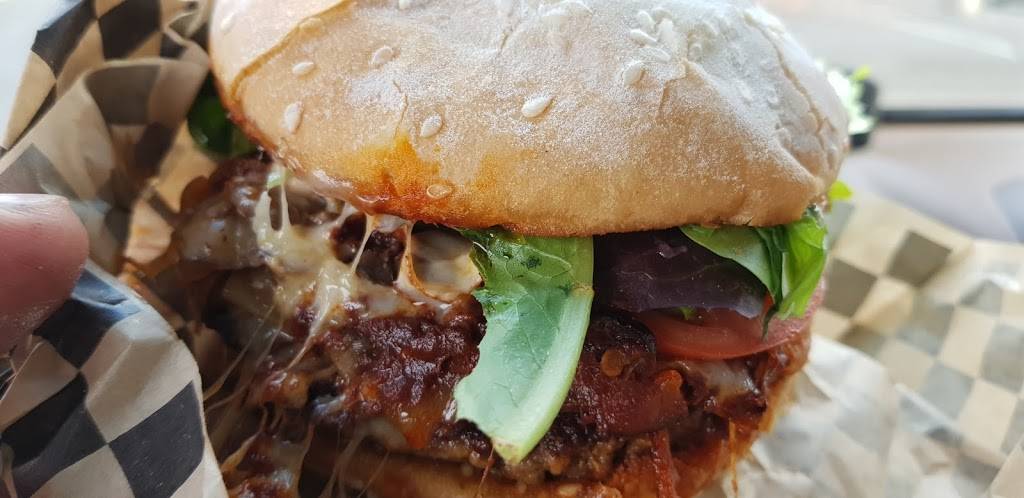 Pine Street Burgers-Pine Creek | restaurant | 736 Taylorville Rd #D, Grass Valley, CA 95949, USA | 5308025311 OR +1 530-802-5311