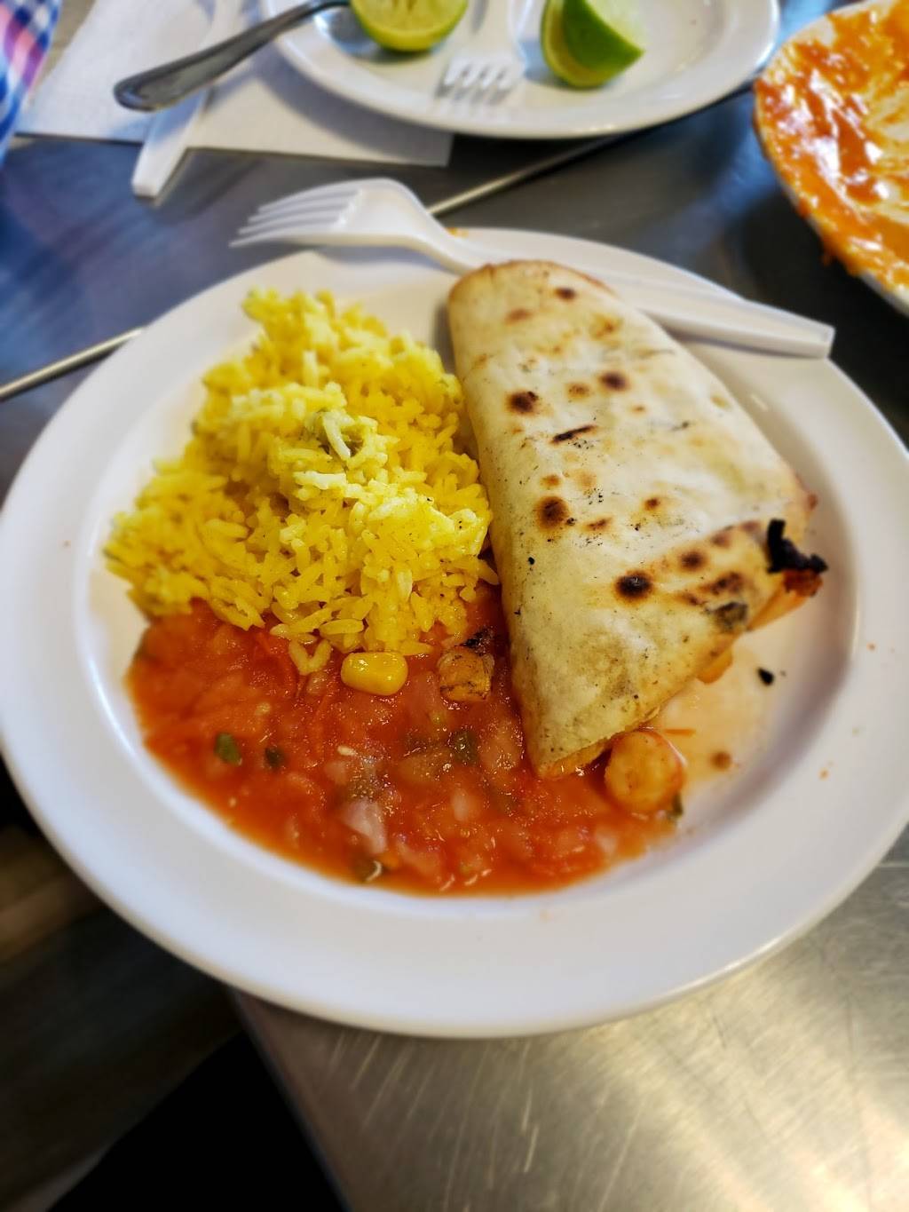 Las Labradas | restaurant | Local 19 y 20, Av de los Insurgentes 18137, Río Tijuana 3a. Etapa, Rio Tijuana 3ra Etapa, 22226 Tijuana, B.C., Mexico | 016646251736 OR +52 664 625 1736