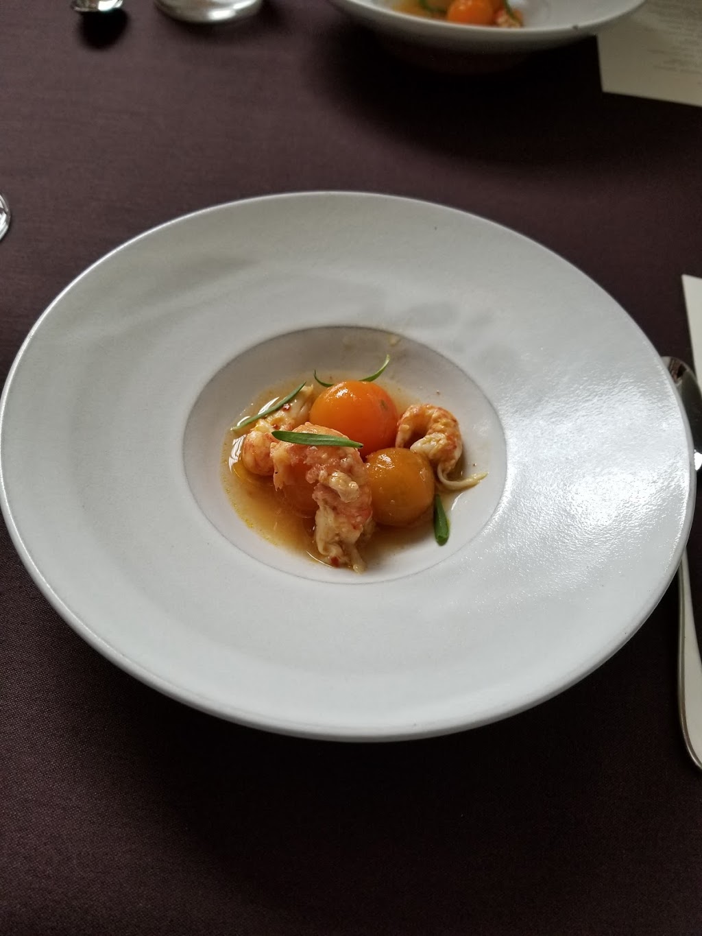 Erizo | restaurant | 215 SE 9th Ave #101, Portland, OR 97214, USA | 5032068619 OR +1 503-206-8619