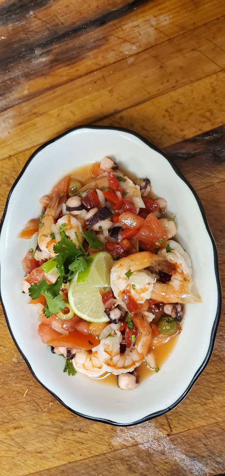 La Cabaña lounge nightclub | restaurant | S 6th St, Reading, PA 19602, USA | 7176149798 OR +1 717-614-9798