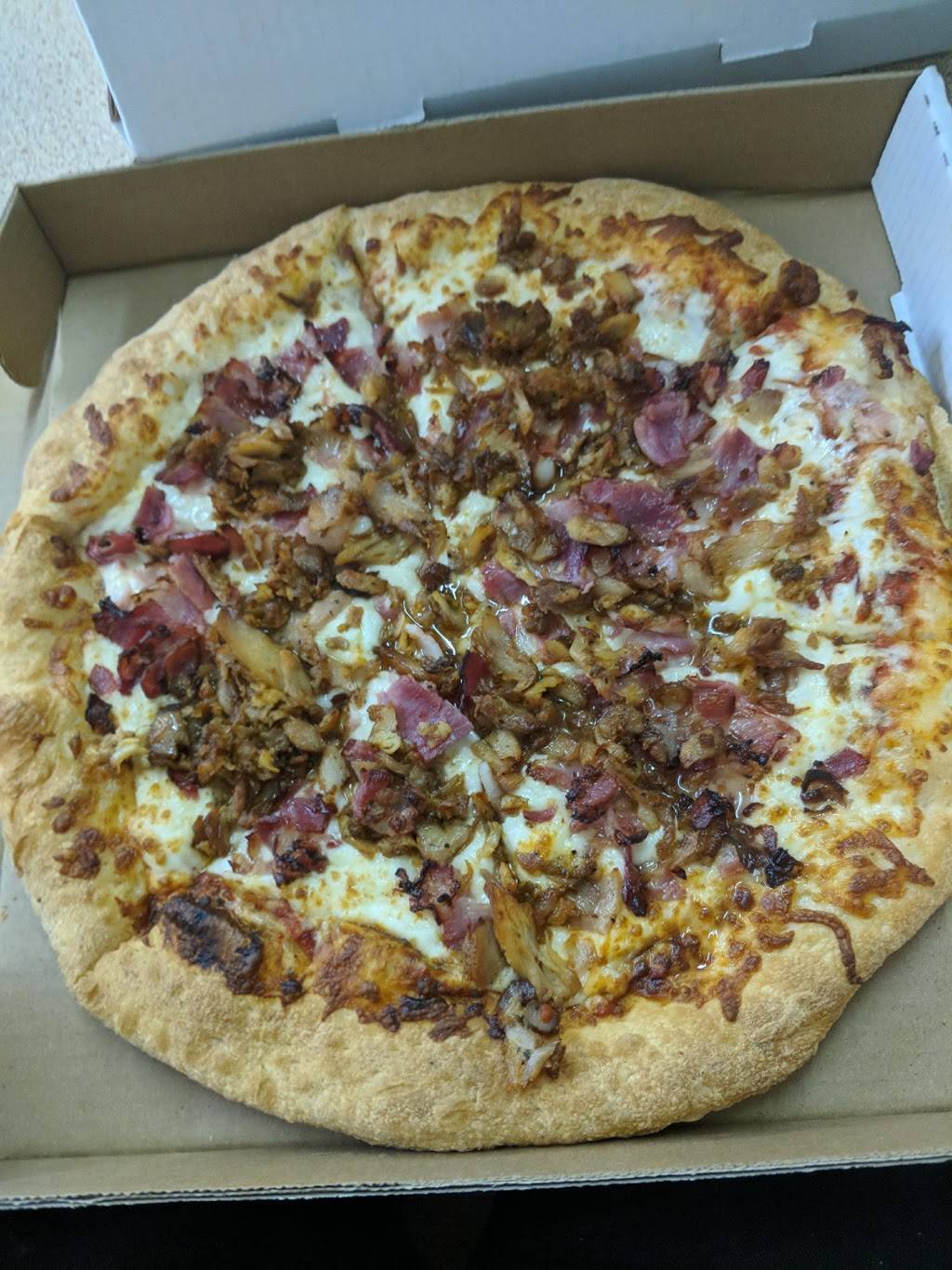 Piroz Pizzeria | restaurant | 3445 Rue Ontario E, Montréal, QC H1W 1R1, Canada | 5145285528 OR +1 514-528-5528