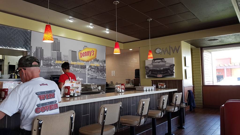 Dennys | restaurant | 601 Long Beach Boulevard, Long Beach, CA 90802, USA | 5624371992 OR +1 562-437-1992