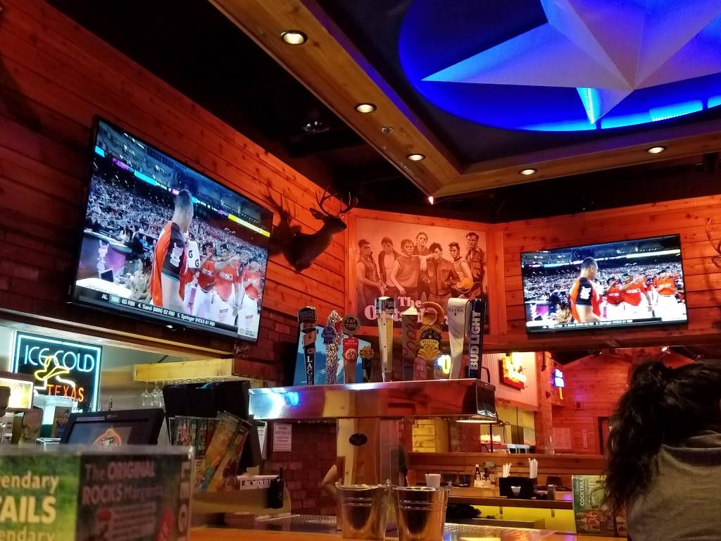 Texas Roadhouse | restaurant | 8204 S Olympia Ave W, Tulsa, OK 74132, USA | 9184457427 OR +1 918-445-7427