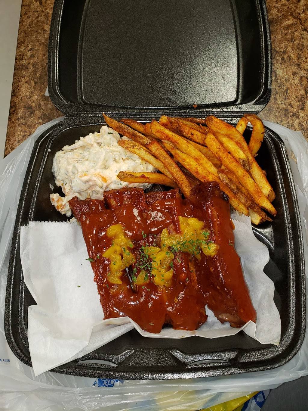 Harpis where food is Love | restaurant | 2915 Greenmount Ave, Baltimore, MD 21218, USA | 4102350700 OR +1 410-235-0700