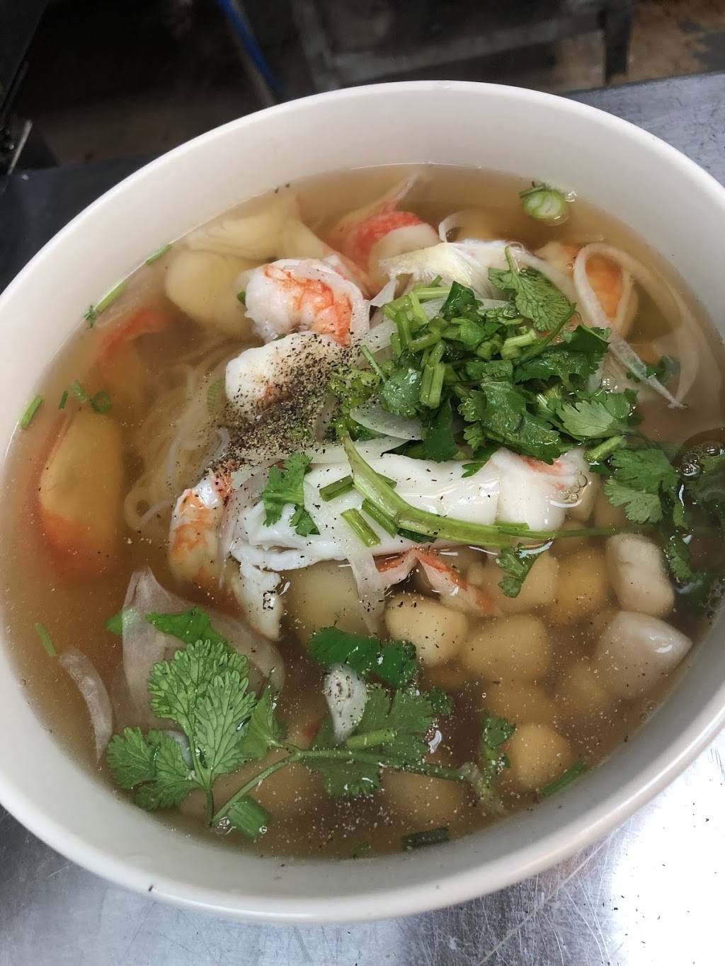 Pho King | restaurant | 210 Needmore Rd suit G, Clarksville, TN 37040, USA | 9318962222 OR +1 931-896-2222