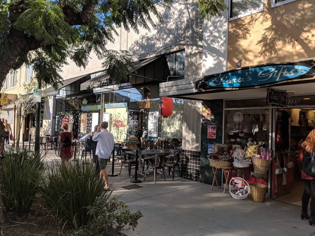 Blue Fish Japanese Restaurant | restaurant | 2261 Honolulu Ave, Montrose, CA 91020, USA | 8182489700 OR +1 818-248-9700