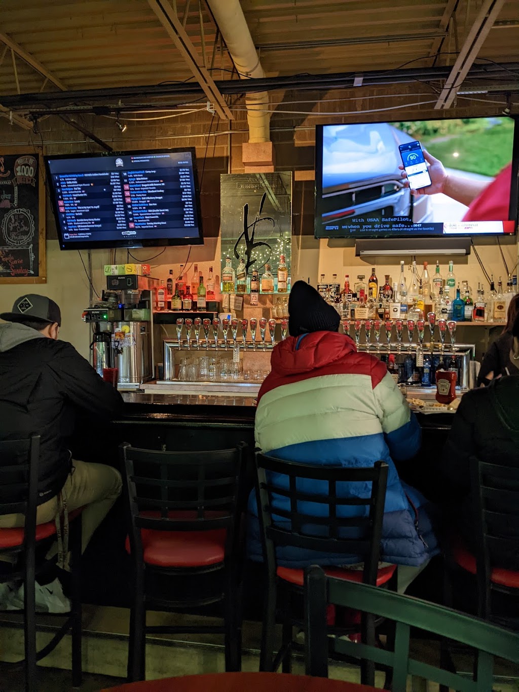 House of 1000 Beers New Kensington | restaurant | 357 Freeport St, New Kensington, PA 15068, USA | 7243377666 OR +1 724-337-7666