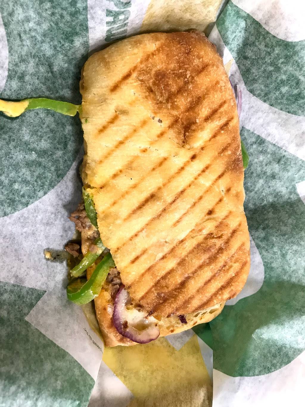 Subway | meal takeaway | 4907 Bathurst St, Toronto, ON M2R 1X8, Canada | 4165129574 OR +1 416-512-9574