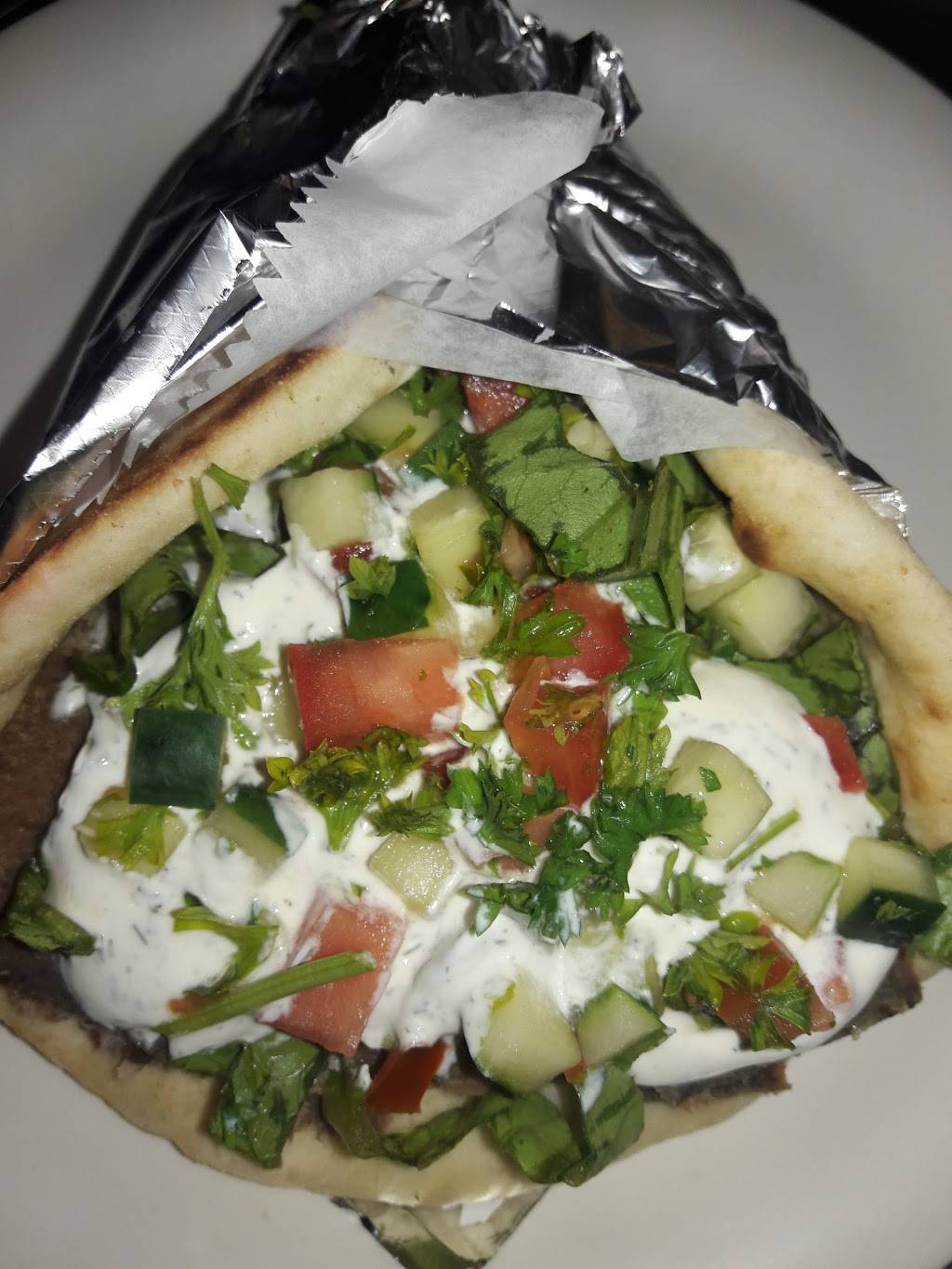 Aladdins Cafe Louisville | restaurant | 1613 Bardstown Rd, Louisville, KY 40205, USA | 5024098484 OR +1 502-409-8484