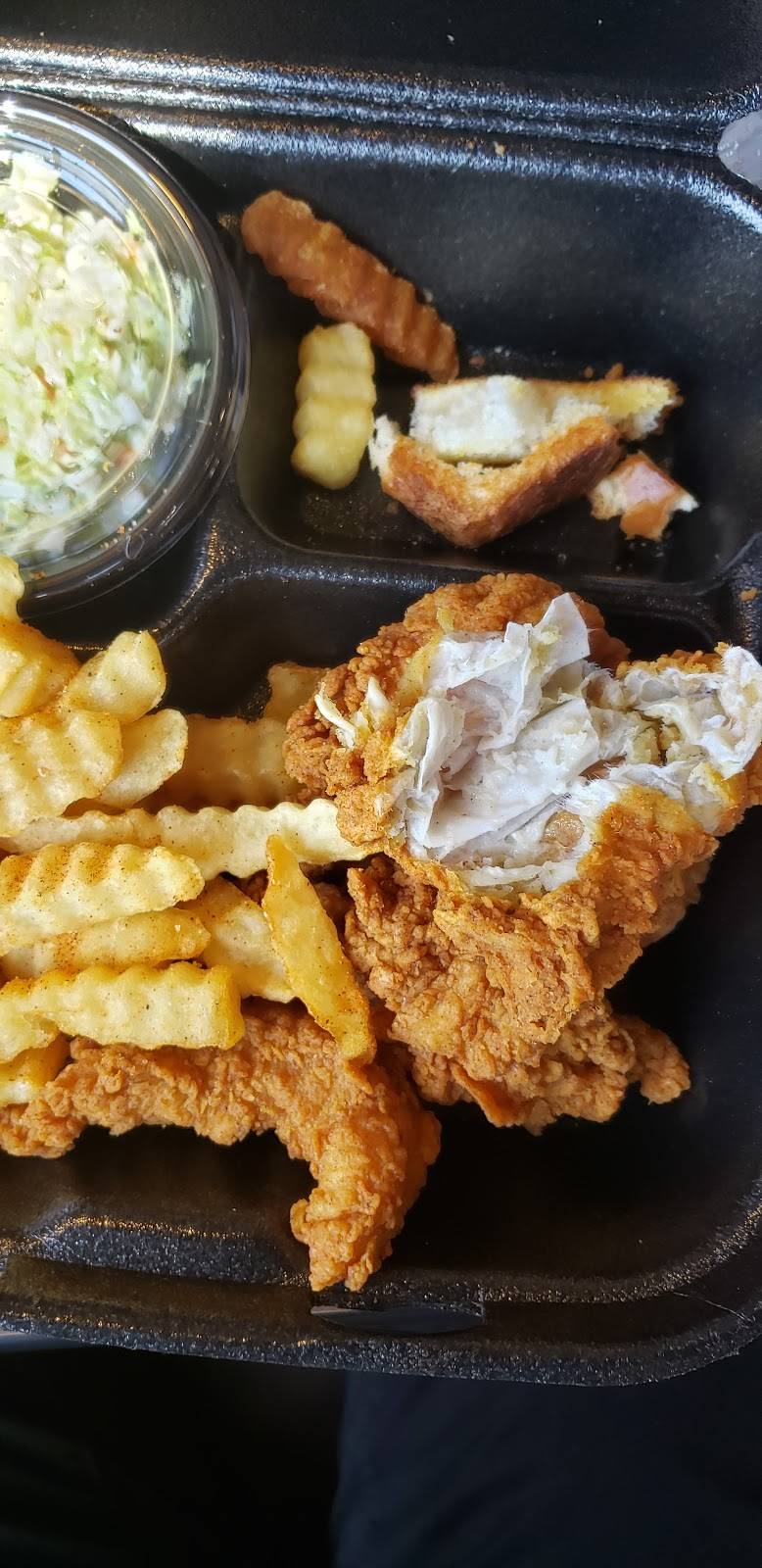 Zaxbys Chicken Fingers & Buffalo Wings | restaurant | 1225 Powder Springs St SW, Marietta, GA 30064, USA | 7705752206 OR +1 770-575-2206