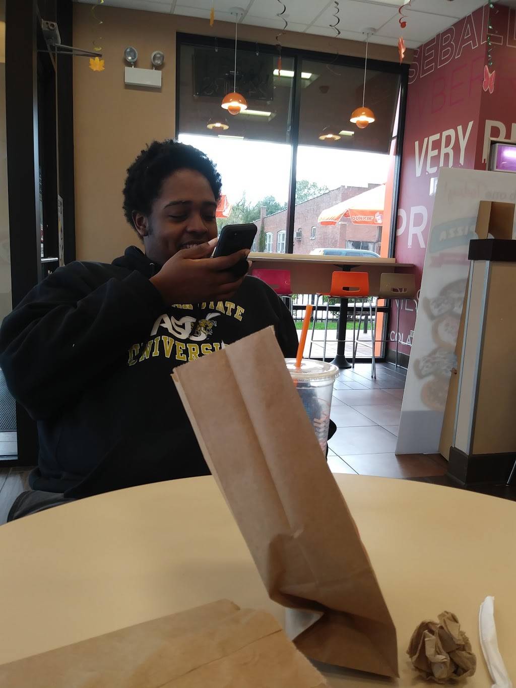 Dunkin Donuts | cafe | 448 E 87th St, Chicago, IL 60619, USA | 7738468400 OR +1 773-846-8400