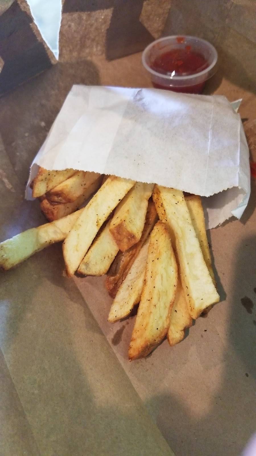 Fresh and Meaty Burgers | restaurant | 21780 S Avalon Blvd, Carson, CA 90745, USA | 4245363046 OR +1 424-536-3046