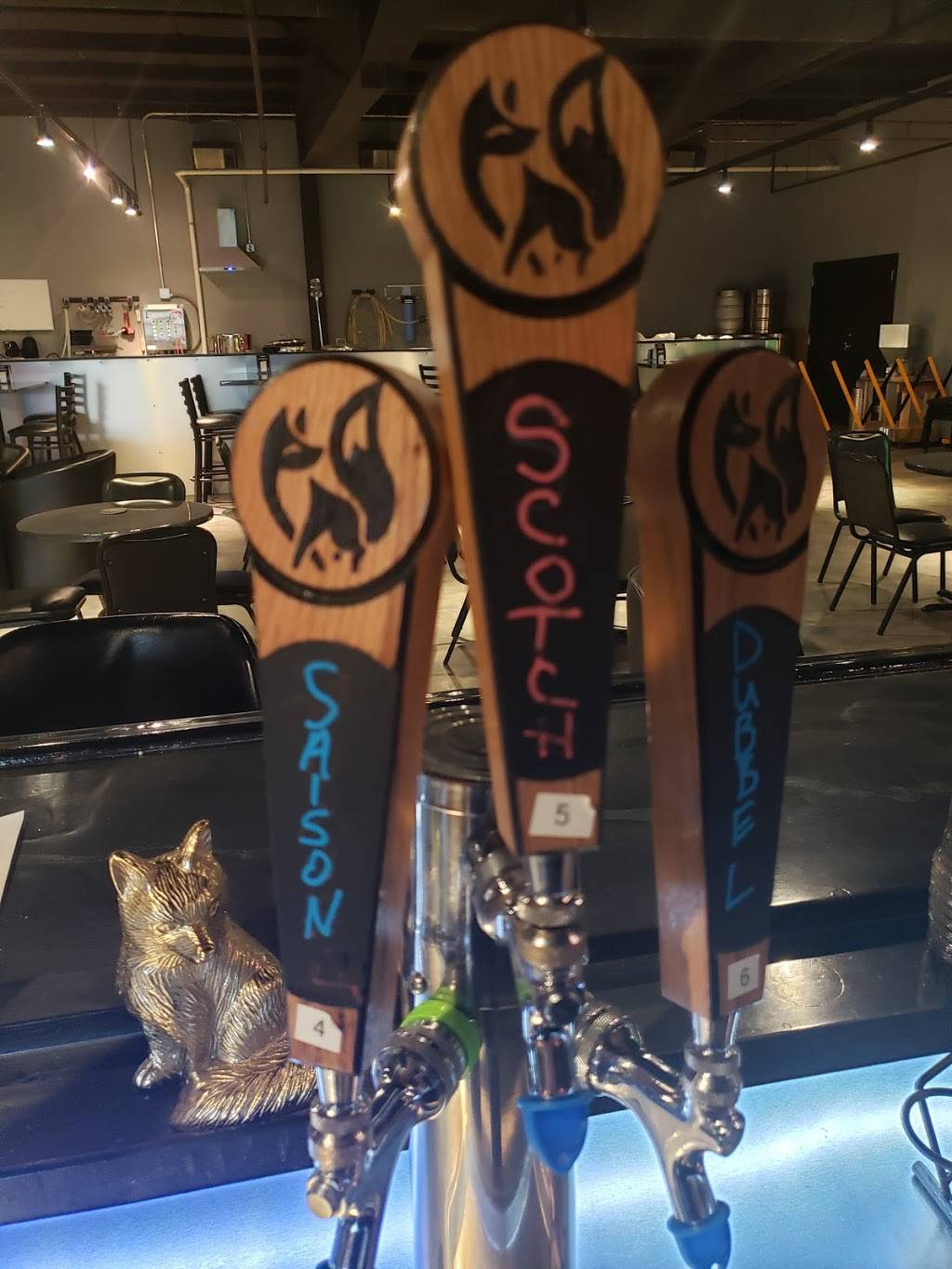 Golden Fox Brewing, LLC | restaurant | 2874 N Dinneen St, Decatur, IL 62526, United States | 2173309993 OR +1 217-330-9993