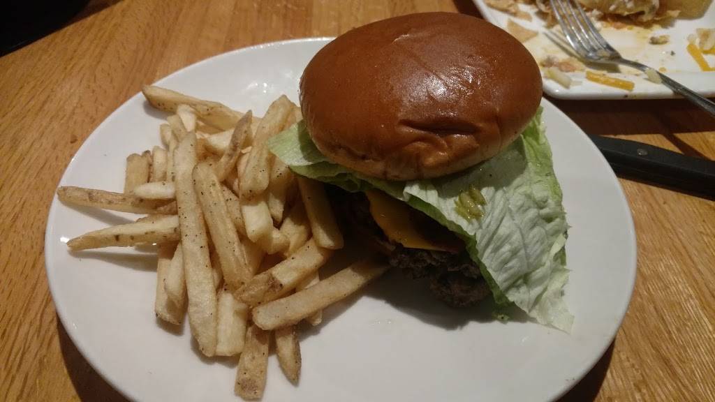 Applebees Grill + Bar | restaurant | 3895 Hacks Cross Rd, Memphis, TN 38125, USA | 9012015665 OR +1 901-201-5665