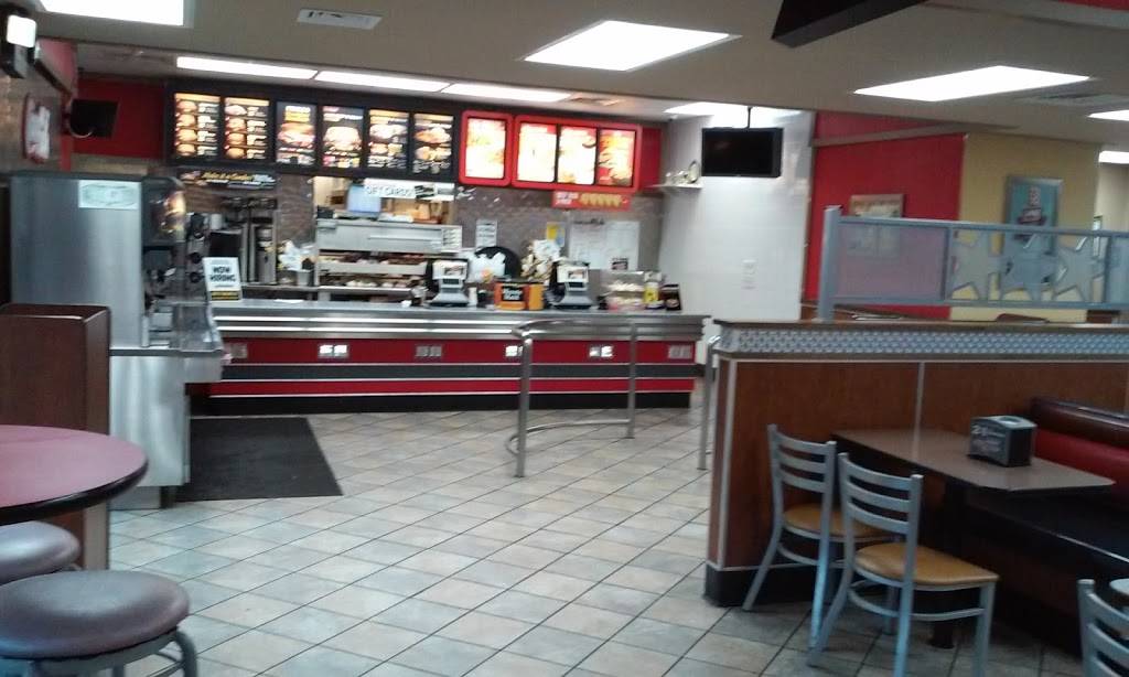 Hardees | restaurant | 4116 W Hillsborough Ave, Tampa, FL 33614, USA | 8138701290 OR +1 813-870-1290