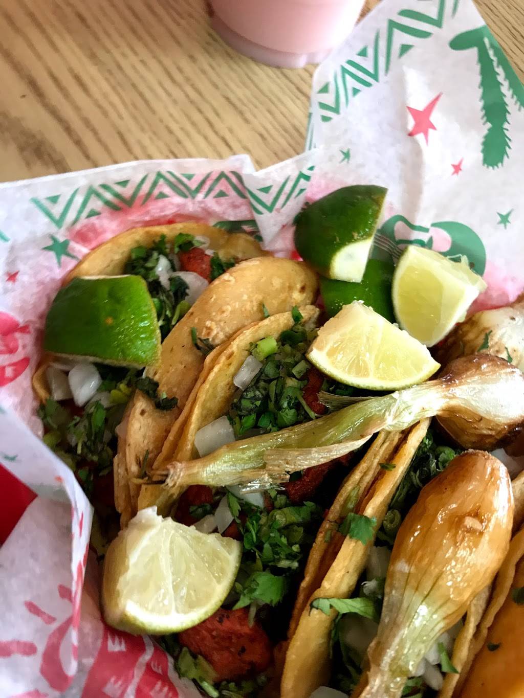 Taqueria El Buen Gusto | restaurant | 821 Maryland Ave E, St Paul, MN 55106, USA | 6517567288 OR +1 651-756-7288