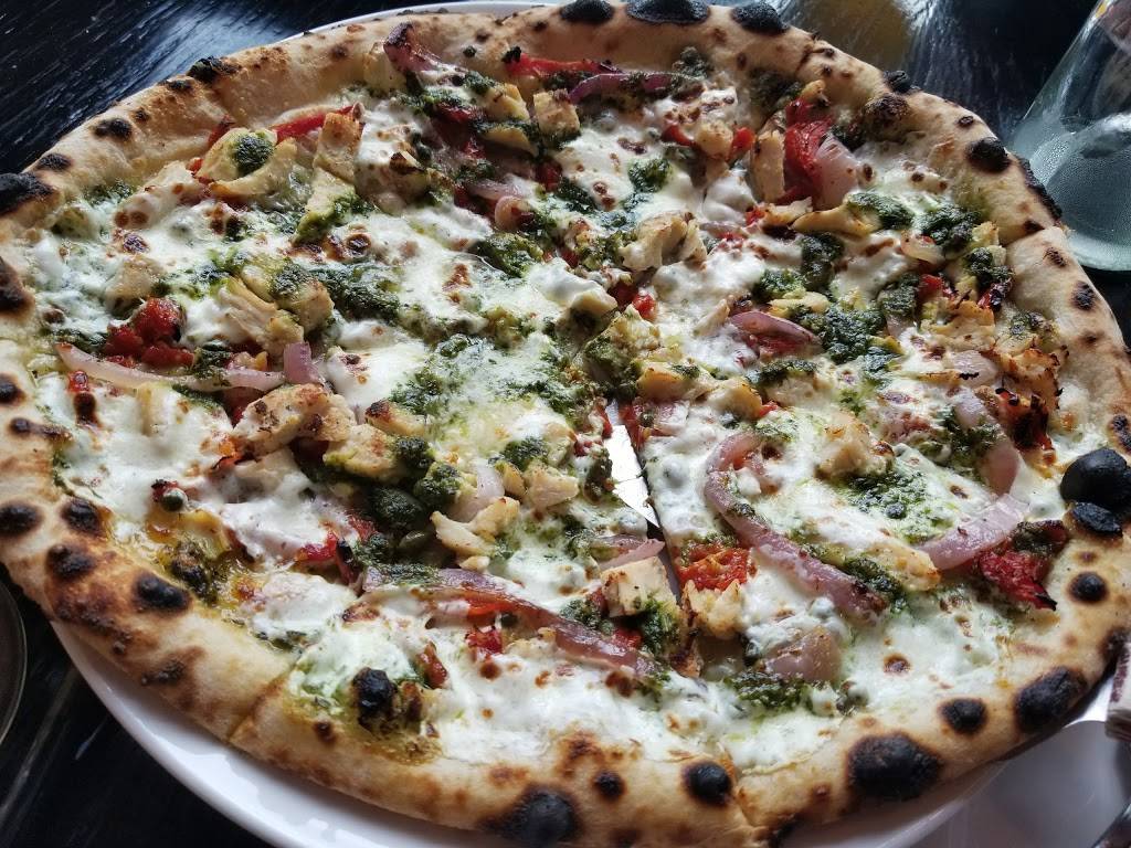 Diavola | restaurant | 1134 E 54th St, Indianapolis, IN 46220, USA | 3178205100 OR +1 317-820-5100