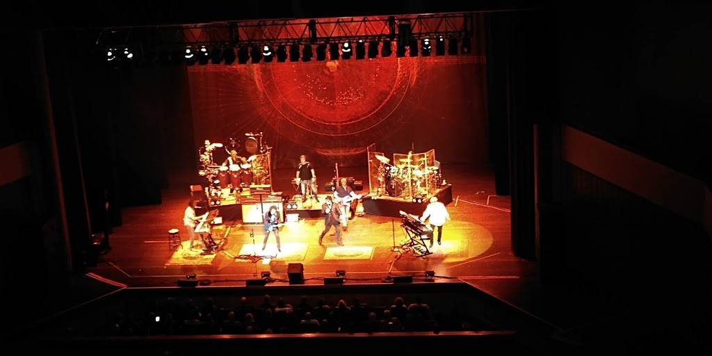 Honeywell Center | restaurant | 275 W Market St, Wabash, IN 46992, USA | 2605631102 OR +1 260-563-1102