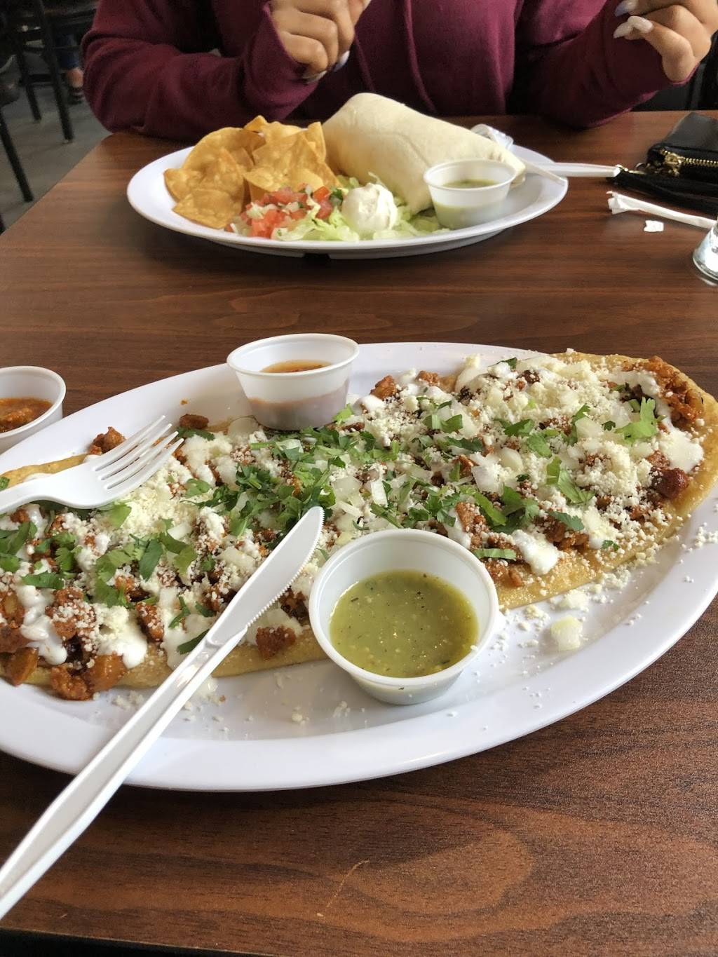 El Huarache Mexican Restaurant | restaurant | 1147, 815 1st Ave W, Shakopee, MN 55379, USA | 9524260669 OR +1 952-426-0669