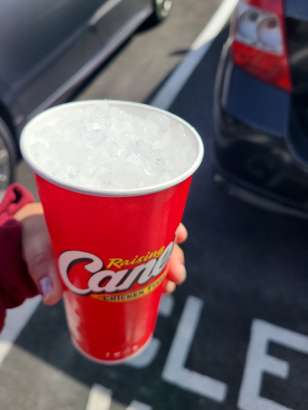 Raising Canes Chicken Fingers | meal takeaway | 2370 W Kettleman Ln, Lodi, CA 95242, USA | 2093079957 OR +1 209-307-9957