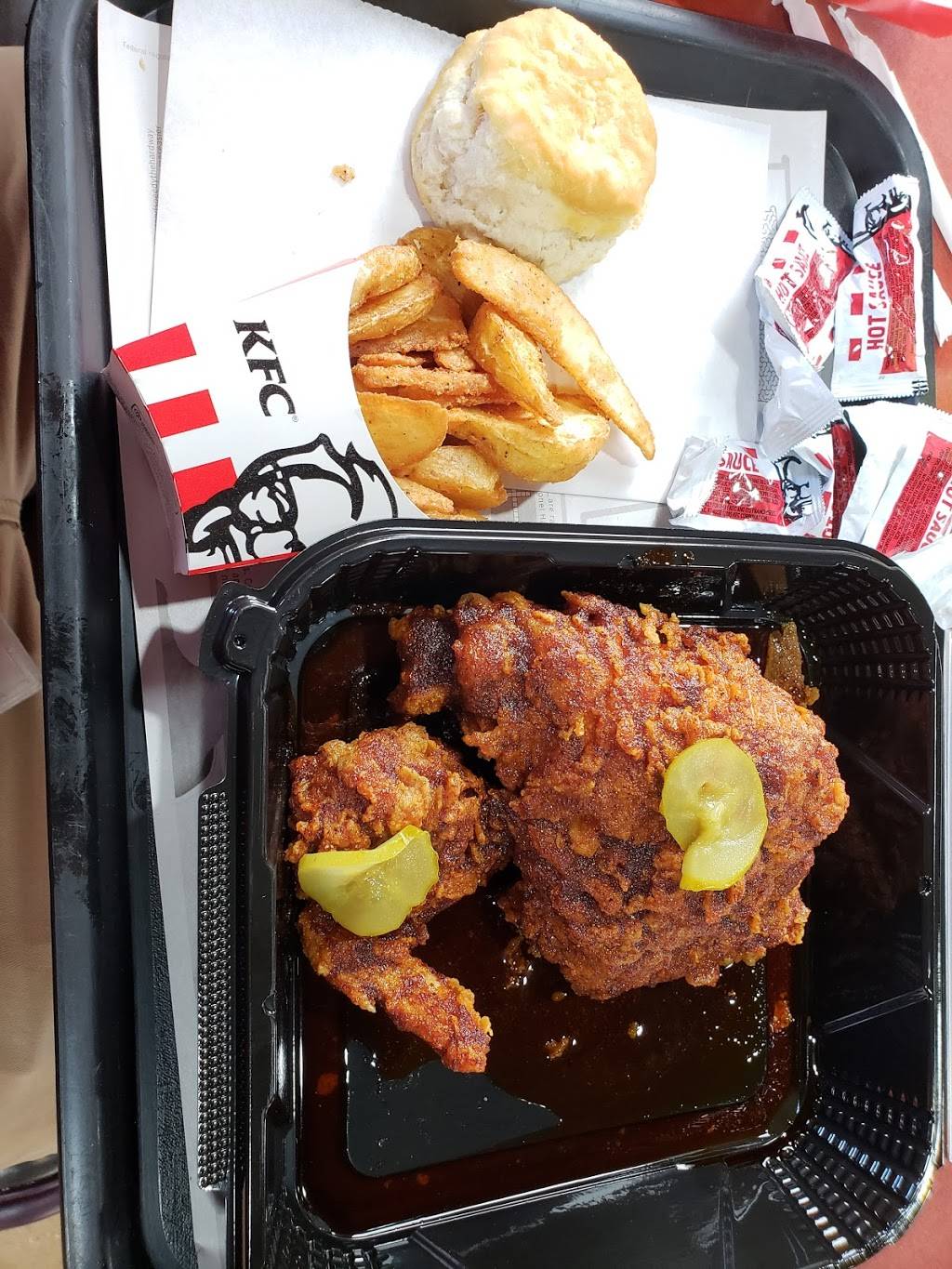 KFC | restaurant | 901 US-301, Wilson, NC 27893, USA | 2523991118 OR +1 252-399-1118