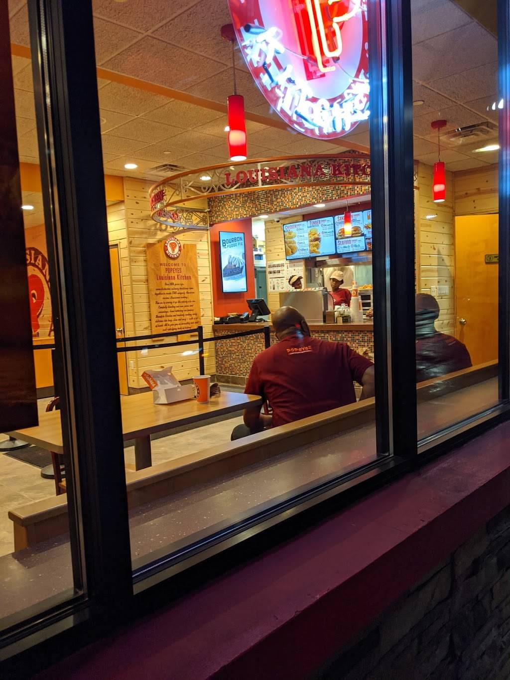 Popeyes Louisiana Kitchen | restaurant | 259 Vandervoort Ave, Brooklyn, NY 11211, USA | 9293376513 OR +1 929-337-6513