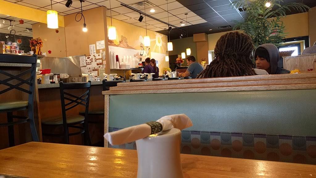 Hotcakes Emporium Pancake House & Restaurant | cafe | 8555 Ditch Rd, Indianapolis, IN 46260, USA | 3172545993 OR +1 317-254-5993