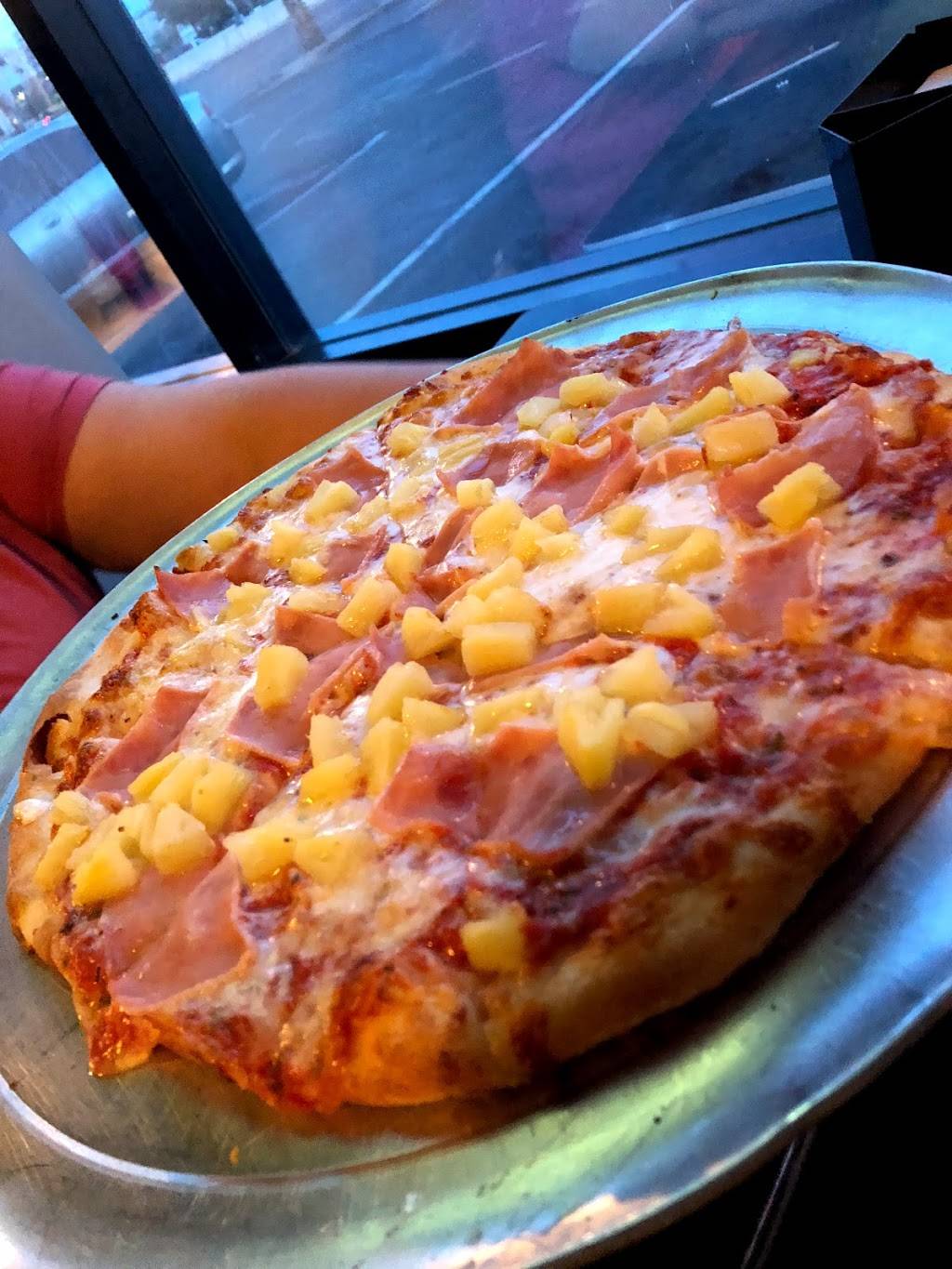 Palermos Pizza | restaurant | 6756 W Camelback Rd, Glendale, AZ 85303, USA | 6232451111 OR +1 623-245-1111