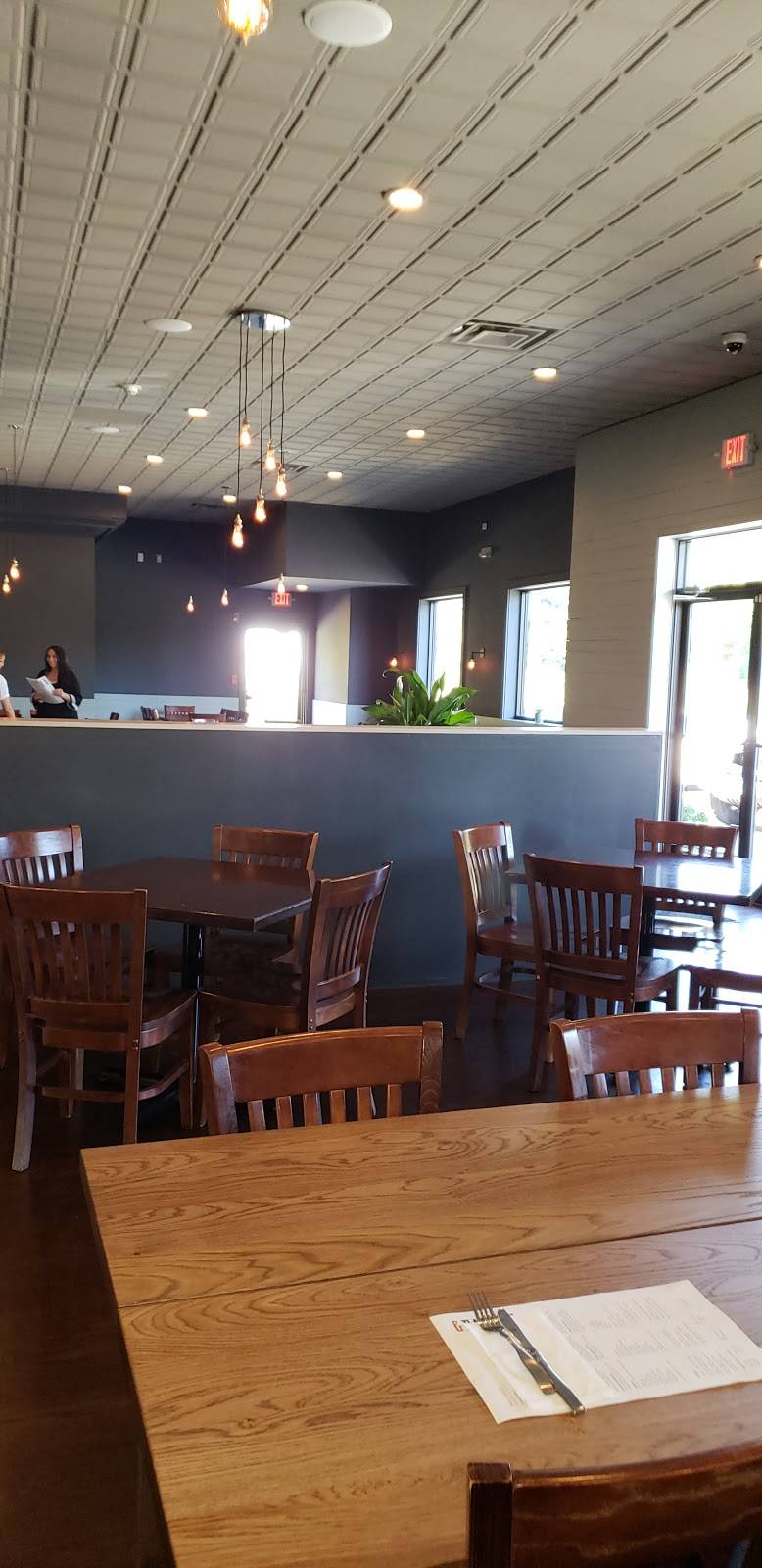 Coal and Daisies | restaurant | 5 Sycamore Way, Branford, CT 06405, USA | 2032081263 OR +1 203-208-1263