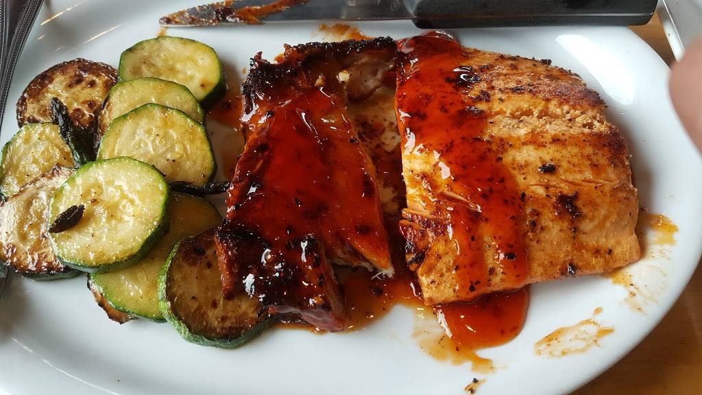 Ruby Tuesday | restaurant | 8731 Liberty Rd, Randallstown, MD 21133, USA | 4432723138 OR +1 443-272-3138