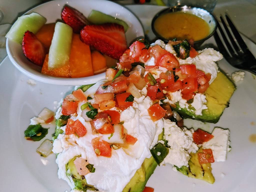 Over Easy | restaurant | 211 E Warner Rd, Gilbert, AZ 85296, USA | 4805073447 OR +1 480-507-3447