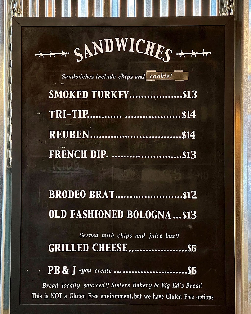 Sisters Meat and Smokehouse | restaurant | 110 S Spruce St, Sisters, OR 97759, USA | 5417191186 OR +1 541-719-1186