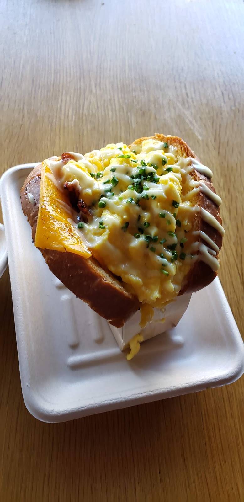 Egg Tuck | restaurant | 528 S Western Ave, Los Angeles, CA 90020, USA | 2135683770 OR +1 213-568-3770