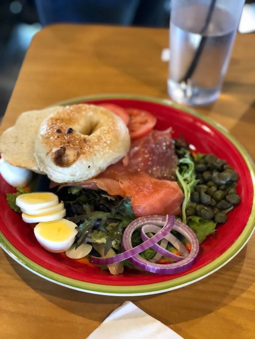 Lamplight Cafe & Bakery | restaurant | 121 W Indiana Ave, Perrysburg, OH 43551, USA | 4198740125 OR +1 419-874-0125