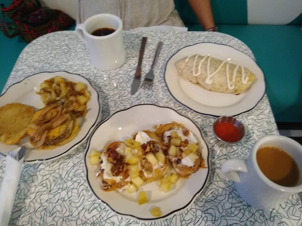 Angelhearts Diner | restaurant | 401 E State St, Ithaca, NY 14850, USA | 6073194205 OR +1 607-319-4205