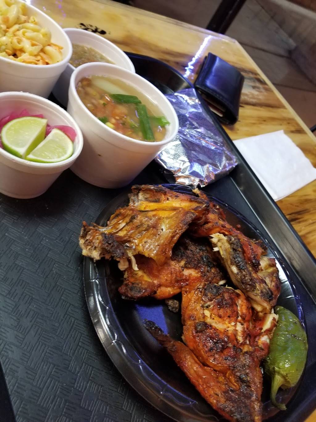 Pollos Lachuya | restaurant | 2706 E University Dr, Mesa, AZ 85213, USA | 4802338072 OR +1 480-233-8072