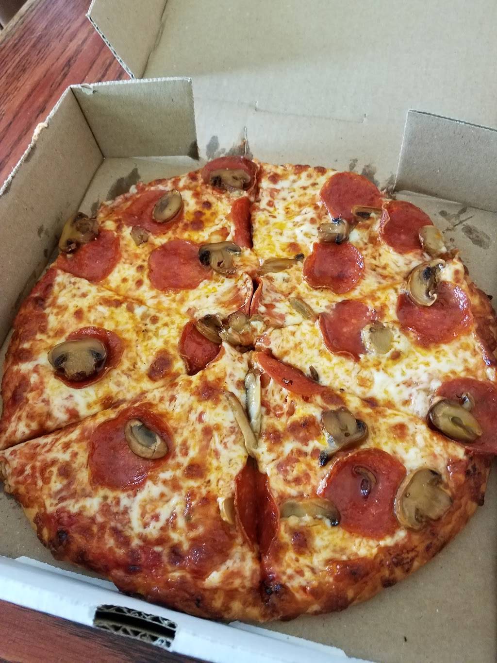 Dinos Pizza | restaurant | 1600 Gill St, Blue Mound, TX 76131, USA | 8172322244 OR +1 817-232-2244