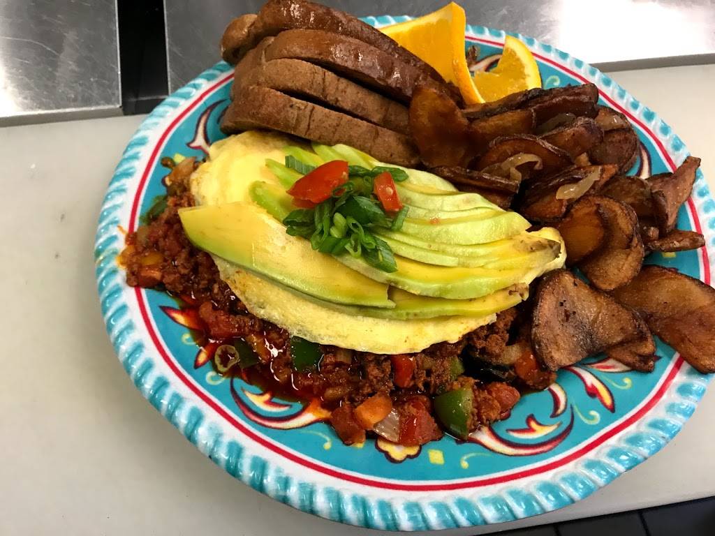 Marguerites Cafe and Catering | restaurant | 405 Plaza Dr, Dunedin, FL 34698, USA | 7277347040 OR +1 727-734-7040