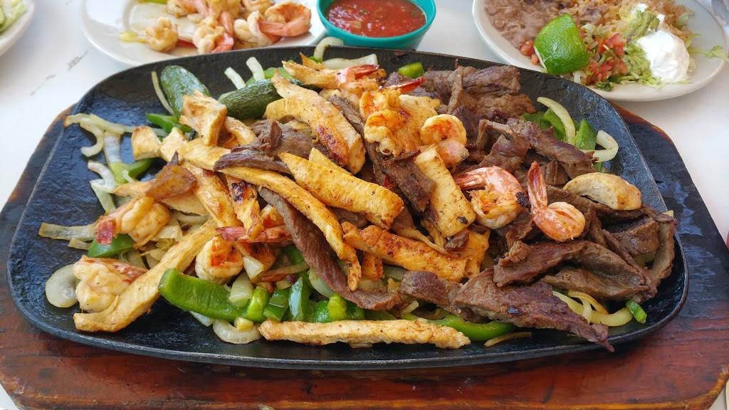 Plaza Del Sol | restaurant | 3125 S 1st St, Garland, TX 75041, USA | 9728408041 OR +1 972-840-8041