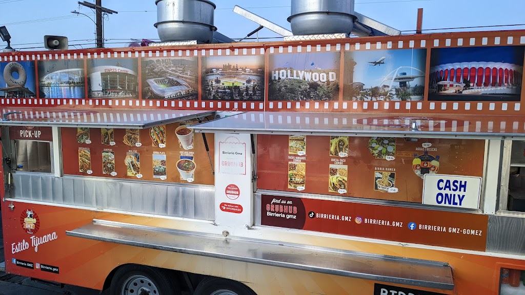 Birrieria GMZ | restaurant | 13439 Crenshaw Blvd, Hawthorne, CA 90250, USA | 4243515644 OR +1 424-351-5644