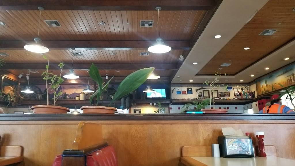 Cowboy Burgers & BBQ Inc | meal takeaway | 11673 S Etiwanda Ave, Fontana, CA 92337, USA | 9516812020 OR +1 951-681-2020