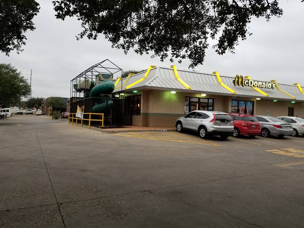 McDonalds | cafe | 2114 New, W Slaughter Ln, Austin, TX 78748, USA | 5122829581 OR +1 512-282-9581