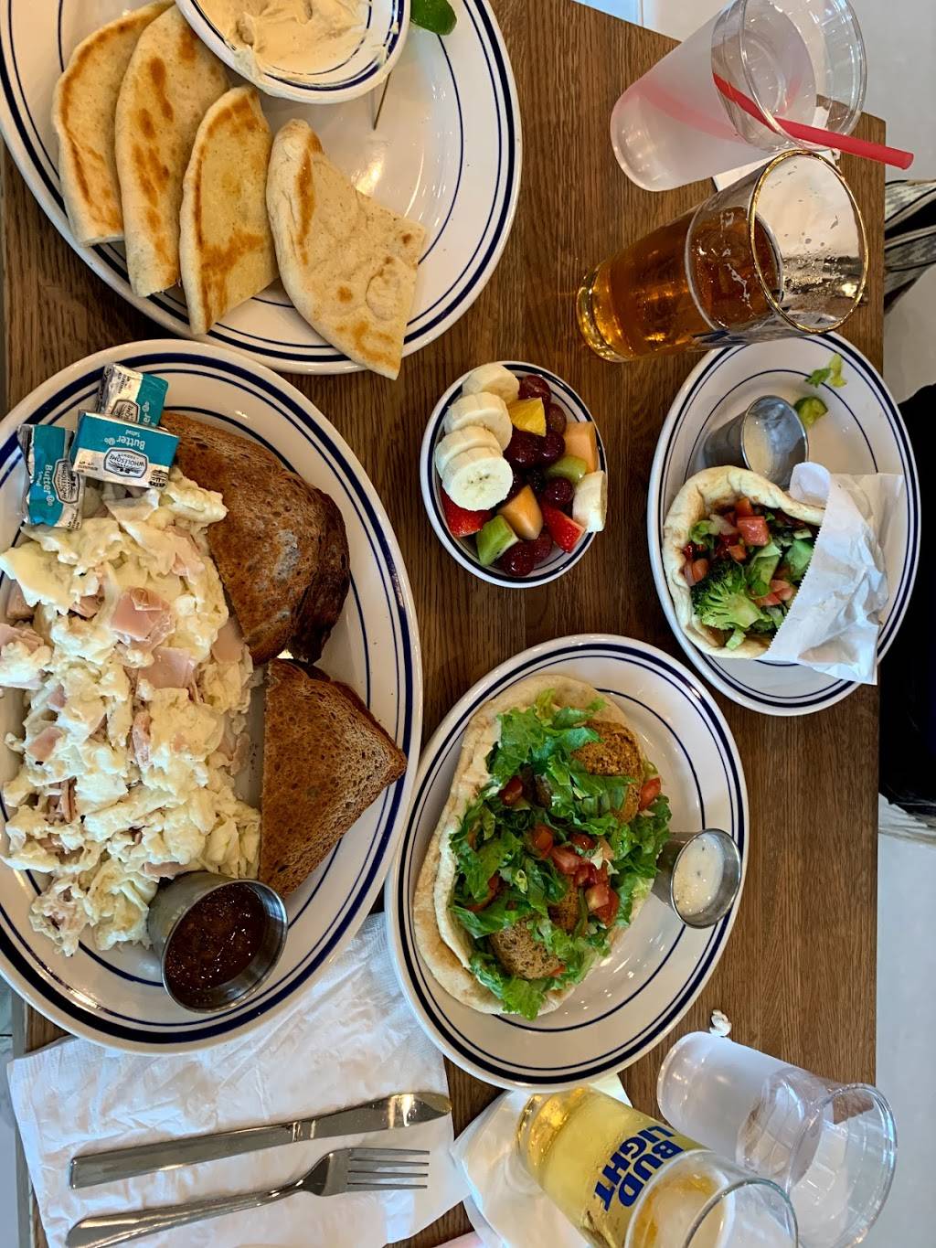 Island Grill | restaurant | 1701 City Plaza Dr, Spring, TX 77389, USA | 2814662559 OR +1 281-466-2559