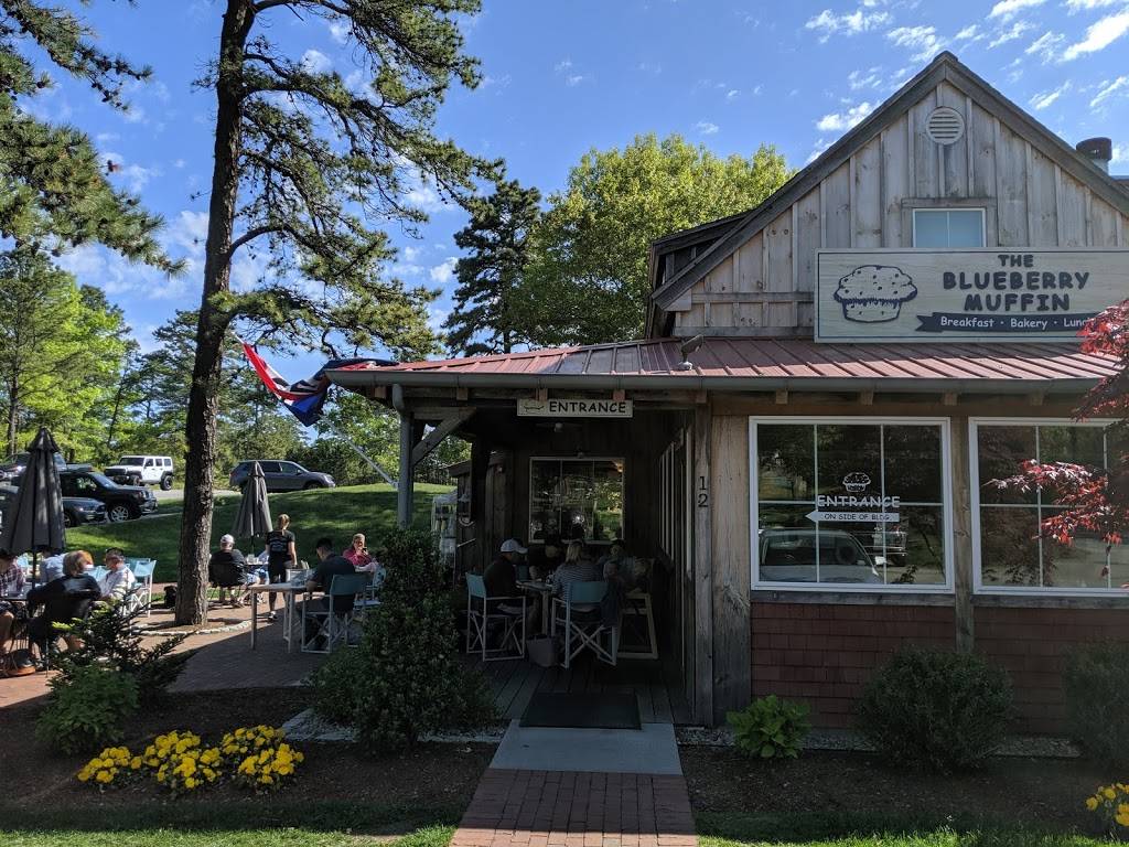 The Blueberry Muffin | restaurant | 12 Village Green S, Plymouth, MA 02360, USA | 5089274566 OR +1 508-927-4566