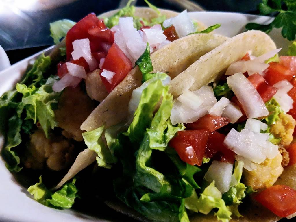 Kellys Fish House Dining Room | restaurant | 1302 5th Ave S, Naples, FL 34102, USA | 2397740494 OR +1 239-774-0494