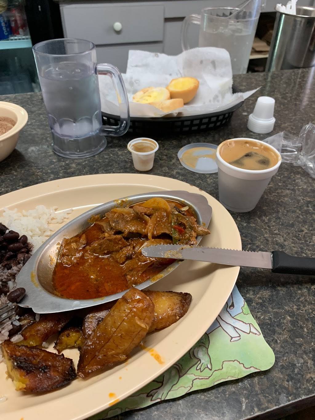 Javier Cafeteria | restaurant | 13001 Port Said Rd # 4, Opa-locka, FL 33054, USA | 3057699592 OR +1 305-769-9592