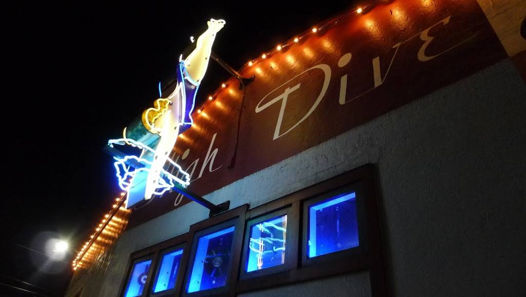 High Dive | restaurant | 513 N 36th St, Seattle, WA 98103, USA | 2066320212 OR +1 206-632-0212