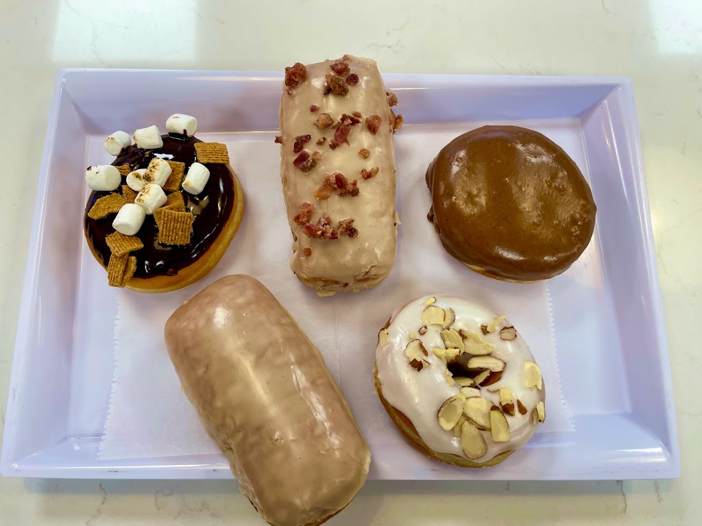 Wind City Sweets & Treats | bakery | 613 W Collins Dr, Casper, WY 82601, USA | 3073371366 OR +1 307-337-1366